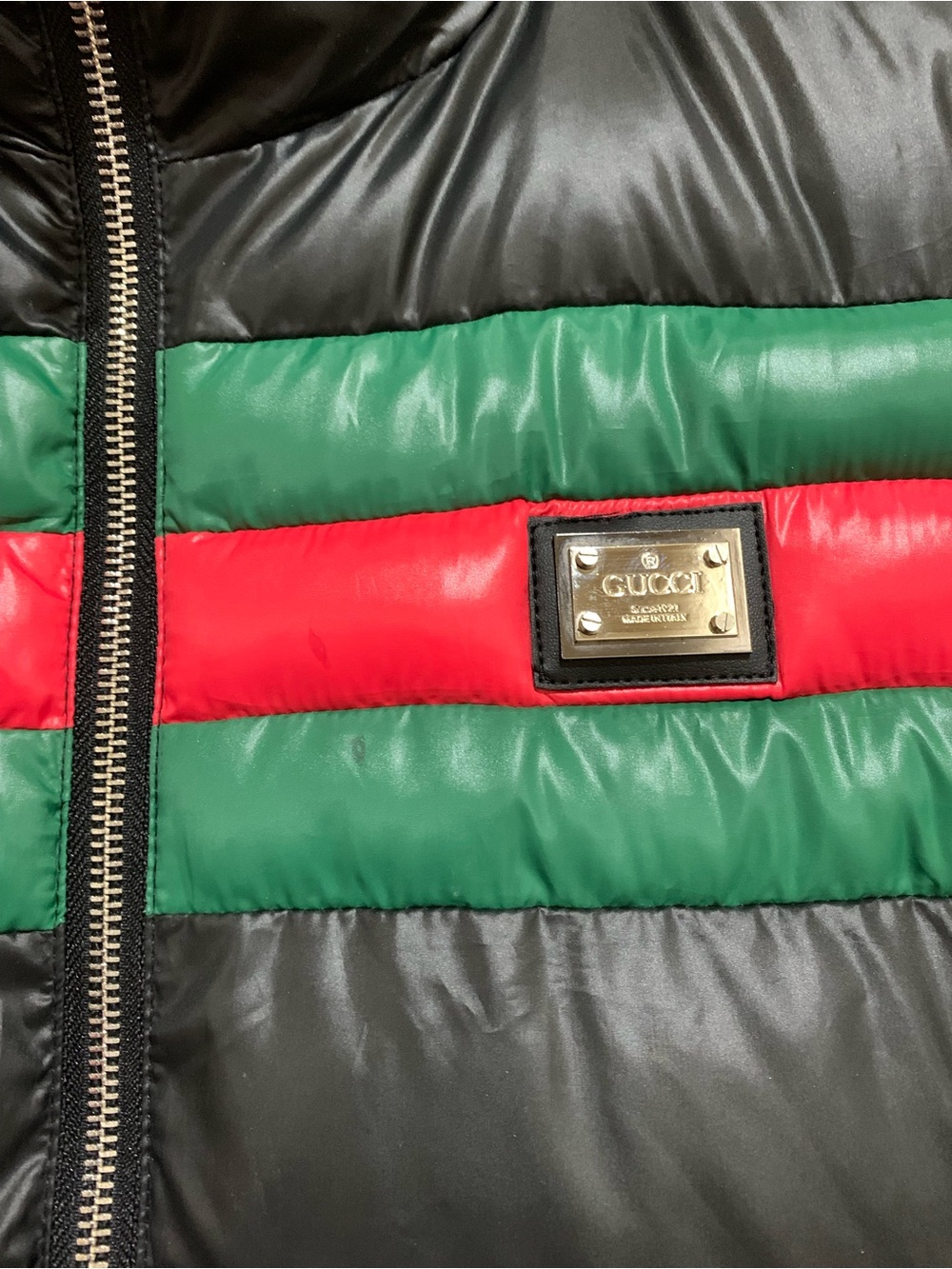 Fashion Black Puffer Vest Green & Red Stripe Size XL Cozy Warm Outdoor - Picture 9 of 10